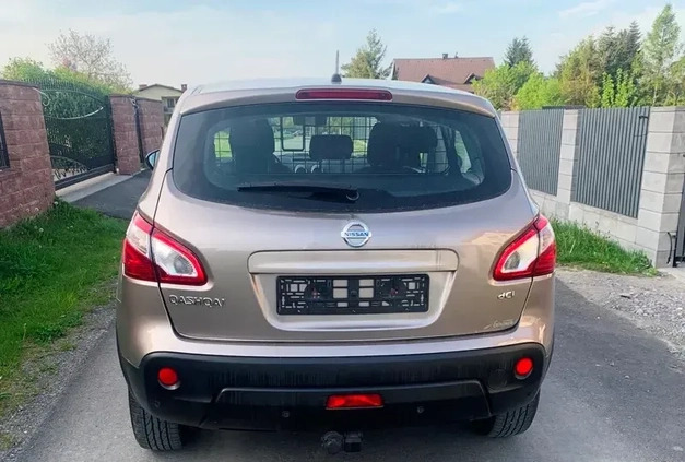Nissan Qashqai cena 34700 przebieg: 200477, rok produkcji 2012 z Żywiec małe 37